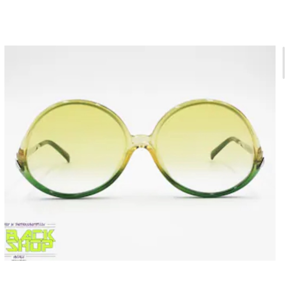 Vintage 70’s Saphira Italian 🕶️